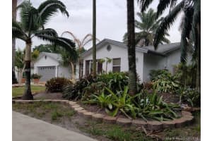 8350 SW 28th St, Davie, FL 33328, Sold 10/18/16