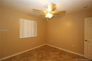 475 SE 30th Dr, Homestead, FL 33033, Sold 05/26/16