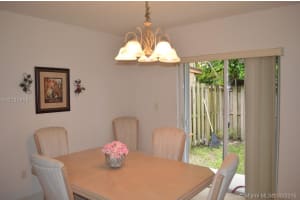 18860 NW 86th Ave, Hialeah, FL 33015, Sold 11/15/16