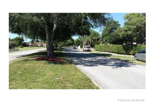 13787 SW 66th St, Miami, FL 33183, Sold 12/28/16