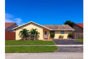 4952 NW 92nd Ave, Sunrise, FL 33351, Sold 09/30/16