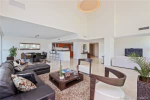 3131 NE 188th St, Miami, FL 33180, Sold 11/14/17