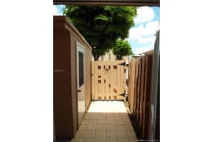 8440 SW 154th Cir Ct, Miami, FL 33193, Sold 05/10/17