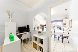 7641 NW 183rd Terrace, Hialeah, FL 33015, Sold 01/03/17