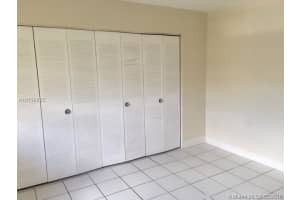 11239 N Kendall Dr APT E216, Miami, FL 33176, Sold 09/27/16