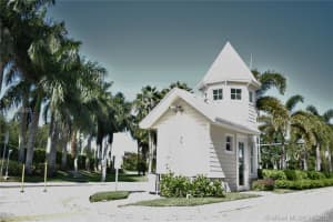 2348 NE 3rd Ct, Homestead, FL 33033, Sold 11/18/16
