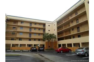 19 SW 82nd Ln, Miami, FL 33193, Sold 01/27/17