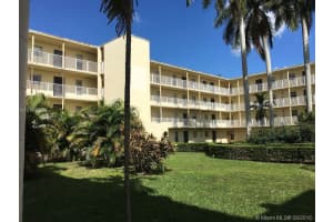 2800 NW 56th Ave g201, Lauderhill, FL 33313, Sold 09/30/16