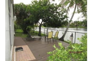 16072 SW 83rd Terrace, Miami, FL 33193, Sold 12/16/16