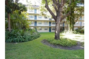 500 NE 2nd St, Dania Beach, FL 33004, Sold 01/20/17