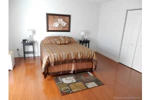 500 NE 2nd St, Dania Beach, FL 33004, Sold 01/20/17