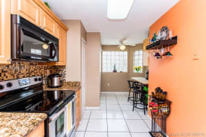 10030 Hammocks Blvd, Miami, FL 33196, Sold 10/17/16
