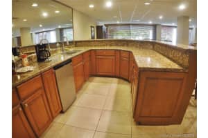 155 Ocean Dr #113b, Key Biscayne, FL 33149, Sold 11/28/16