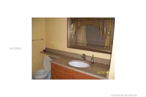 11155 SW 5th Pl, Pembroke Pines, FL 33025, Sold 12/01/16