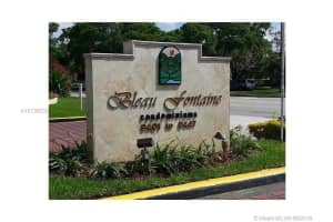 9445 Fontainebleau Blvd, Doral, FL 33172, Sold 01/24/17