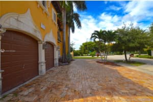 17796 NW 91st Ct, Hialeah, FL 33018, Sold 09/22/16