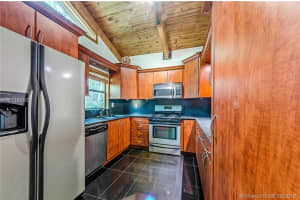 11304 SW 112th Cir Ln E, Miami, FL 33176, Sold 11/23/16