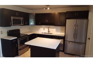 10370 SW 220th St, Cutler Bay, FL 33190, Sold 02/21/17