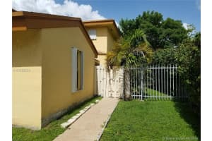 8330 SW 154th Ave, Miami, FL 33193, Sold 09/28/16