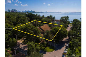 3575 Matheson Ave, Miami, FL 33133, Sold 11/29/16