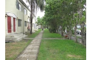 8325 NW 5 Ave, Miami, FL 33150, Sold 01/05/17