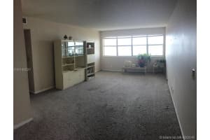 111 Golden Isles Dr APT G4, Hallandale Beach, FL 33009, Sold 09/28/16