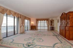 5500 Collins Ave, Miami, FL 33140, Sold 01/27/17