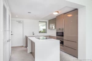 1201 20th St, Miami Beach, FL 33139, Sold 03/07/17