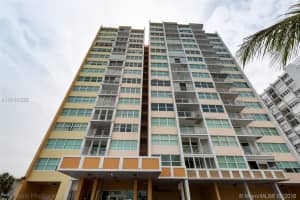 1410 S Ocean Dr #1604, Hollywood, FL 33019, Sold 11/30/16