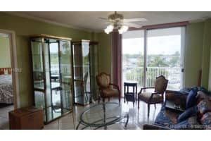 1800 NW 24th Ave, Miami, FL 33125, Sold 10/12/16