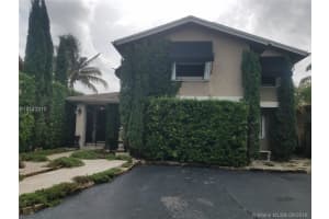 947 NW 106th Ave, Miami, FL 33172, Sold 11/30/16