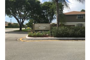 10729 NW 10th St, Pembroke Pines, FL 33026, Sold 10/31/16