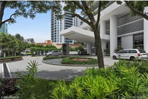 5875 Collins Ave, Miami Beach, FL 33140, Sold 10/27/16
