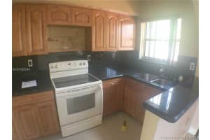 305 NW 84th St, Miami, FL 33150, Sold 10/28/16