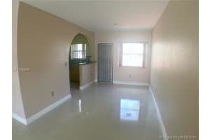 305 NW 84th St, Miami, FL 33150, Sold 10/28/16