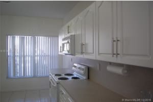 7630 S Southwood Cir, Davie, FL 33328, Sold 01/27/17