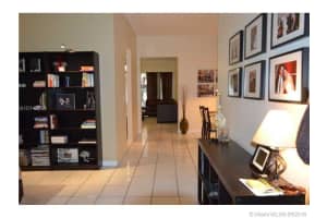 8157 SW 163rd Pl, Miami, FL 33193, Sold 12/05/16