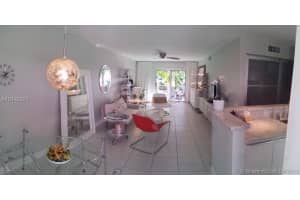 1441 Lincoln Rd, Miami Beach, FL 33139, Sold 12/29/16