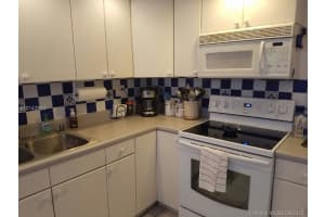 6764 SW 39th Ct, Davie, FL 33314, Sold 11/14/16