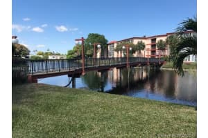 5950 Del Lago Cir, Sunrise, FL 33313, Sold 07/18/17