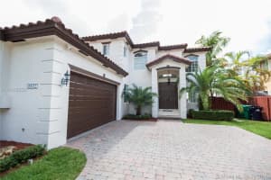6672 SW 166th Ct, Miami, FL 33193, Sold 10/31/16
