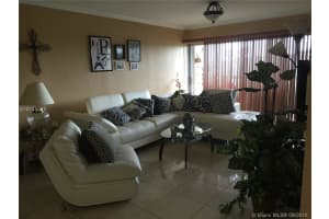 9110 Fontainebleau Blvd, Miami, FL 33172, Sold 11/30/16