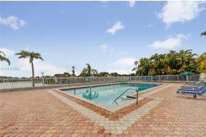 14901 SW 80th St, Miami, FL 33193, Sold 11/01/16
