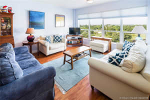 9100 W Bay Harbor Dr #10b, Bay Harbor Islands, FL 33154, Sold 11/30/16