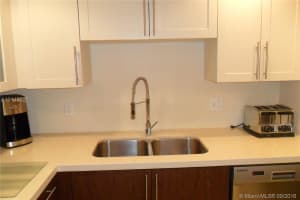 1901 S Ocean Dr, Hollywood, FL 33019, Sold 06/22/17