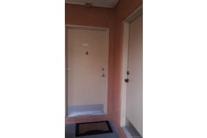 17600 NW 68th Ave APT B2004, Hialeah, FL 33015, Sold 01/24/17