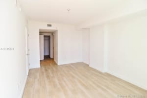 1600 SW 1st Ave, Miami, FL 33129, Sold 01/20/17