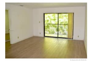 9000 NW 28th Dr, Coral Springs, FL 33065, Sold 01/15/17