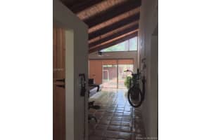 11367 SW 112th Cir Ln S, Miami, FL 33176, Sold 10/10/16