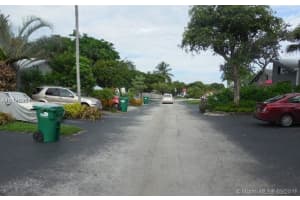 11320 SW 112th Cir Ln N, Miami, FL 33176, Sold 10/17/16